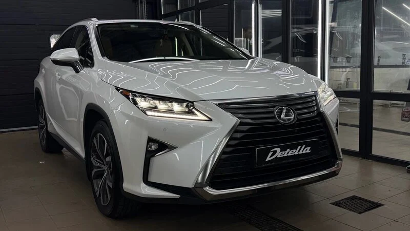 Lexus в студии Detella