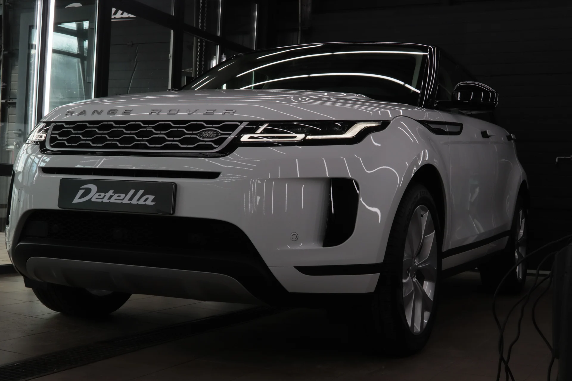 Range Rover Evoque в студии Detella