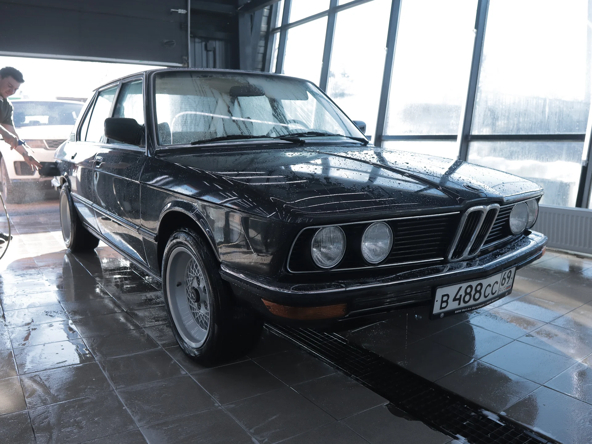 BMW · классика в студии Detella